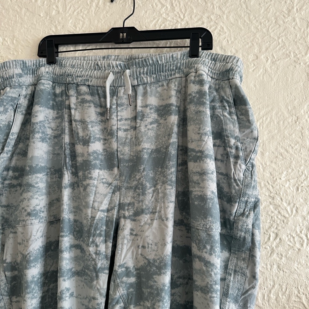 Athleta Farallon Jogger Fog Camo Green Abstract Pattern Plus 3X - Picture 6 of 11